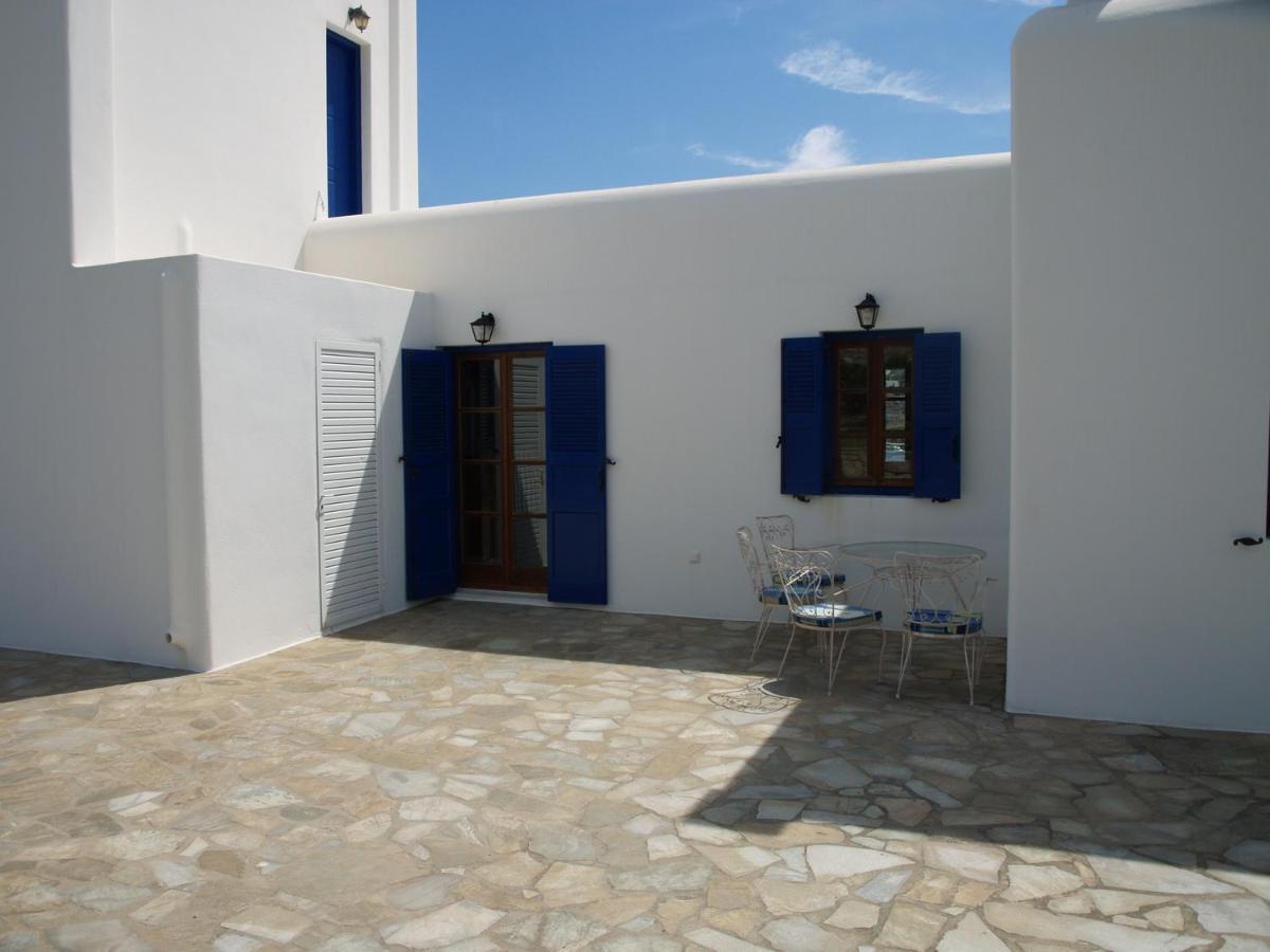 Ornos Seaside Blue Villas Exterior photo